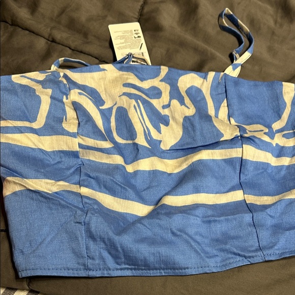 Blue and Cream Strappy Top - Picture 3 of 3